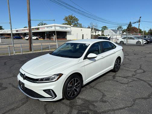 2025 Volkswagen Jetta 1.5T SE