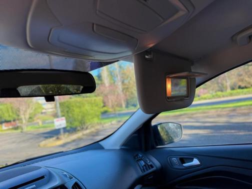 Mystic Blue Metallic 2014 Ford Escape SE