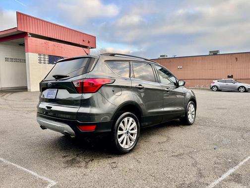 2019 Ford Escape SEL