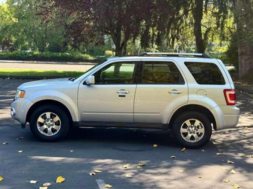2011 Ford Escape Limited