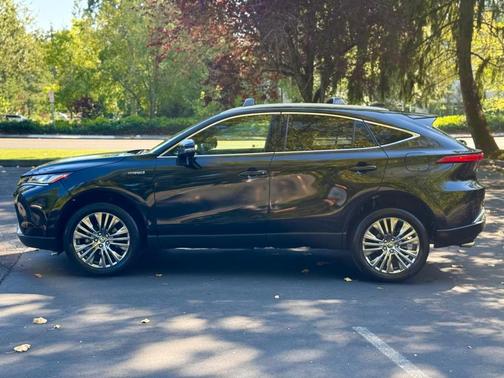 2021 Toyota Venza XLE