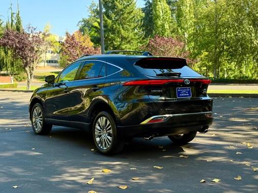 2021 Toyota Venza XLE