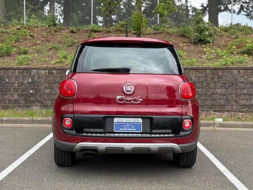 Maroon 2015 FIAT 500L Trekking
