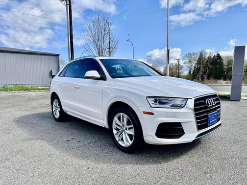 2017 Audi Q3 2.0T Premium