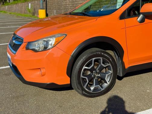 Tangerine Orange Pearl 2014 Subaru XV Crosstrek 2.0i Premium