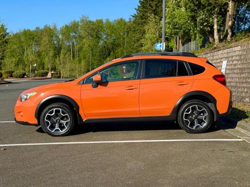 Tangerine Orange Pearl 2014 Subaru XV Crosstrek 2.0i Premium