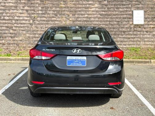 Phantom Black 2016 Hyundai ELANTRA SE