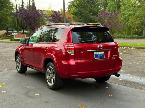 2010 Toyota RAV4 Sport