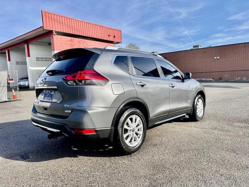 2017 Nissan Rogue Hybrid SV