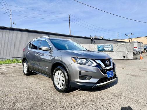 2017 Nissan Rogue Hybrid SV