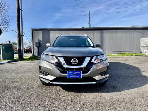 2017 Nissan Rogue Hybrid SV