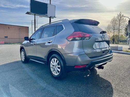 2017 Nissan Rogue Hybrid SV