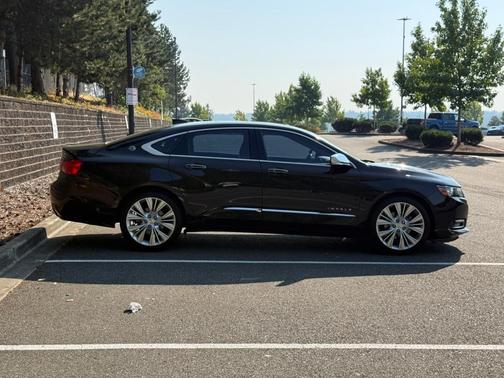 Black 2018 Chevrolet Impala 2LZ