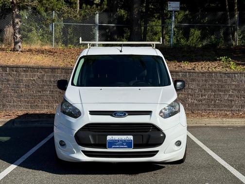 White 2015 Ford Transit Connect XLT