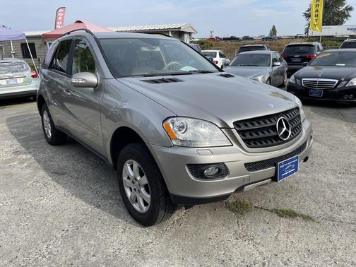 Sand 2006 Mercedes-Benz M-Class ML 350 4MATIC
