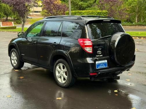 2011 Toyota RAV4 Ltd