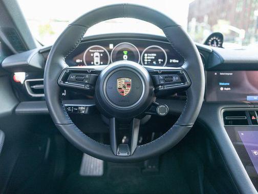 2026 Porsche Taycan 4