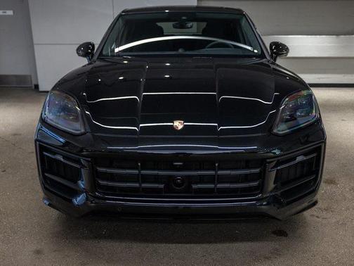 2026 Porsche Cayenne GTS