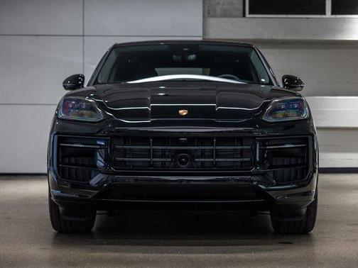 2026 Porsche Cayenne GTS