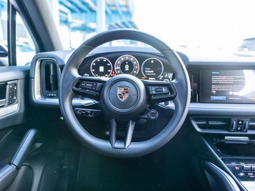 2025 Porsche Cayenne Cayenne
