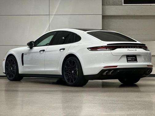 2021 Porsche Panamera E-Hybrid 4S