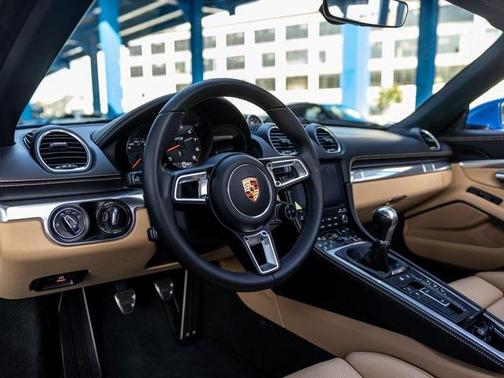 2023 Porsche 718 Boxster GTS 4.0