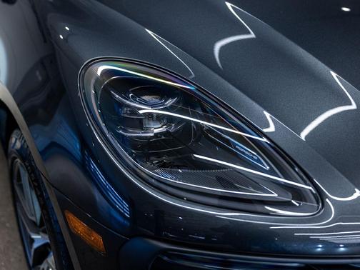Gray Metallic 2025 Porsche Macan Macan