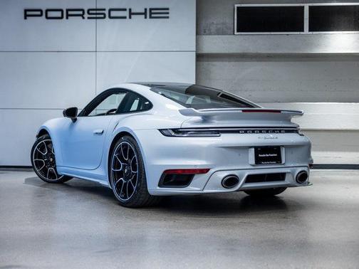 2025 Porsche 911 Turbo S