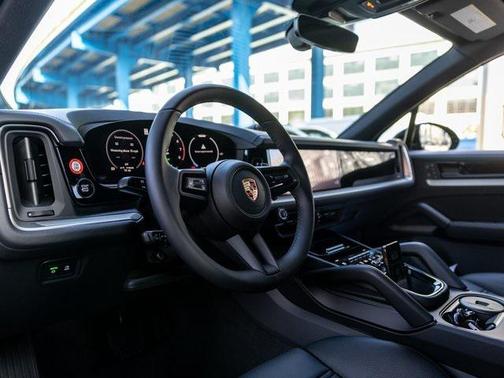 2026 Porsche Cayenne Cayenne E-Hybrid