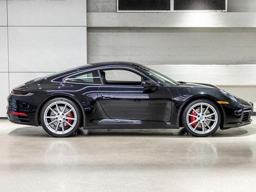 2020 Porsche 911 Carrera S
