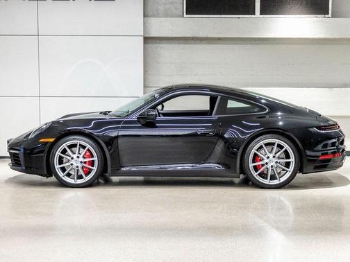 2020 Porsche 911 Carrera S
