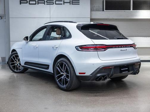 Carrara White Metallic 2024 Porsche Macan Macan