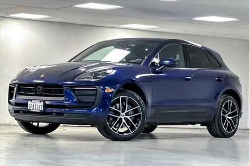 2024 Porsche Macan Base