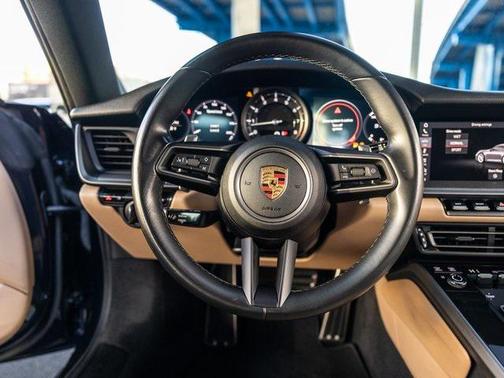 2021 Porsche 911 Carrera S