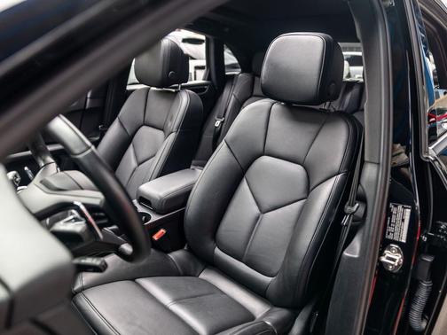 Black 2023 Porsche Macan Macan