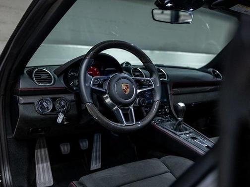 2024 Porsche 718 Boxster GTS 4.0