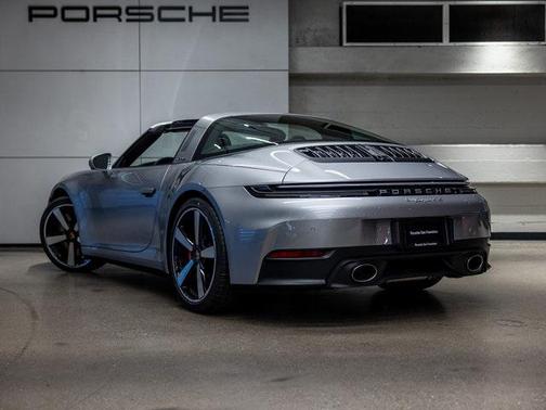 2026 Porsche 911 Targa 4S