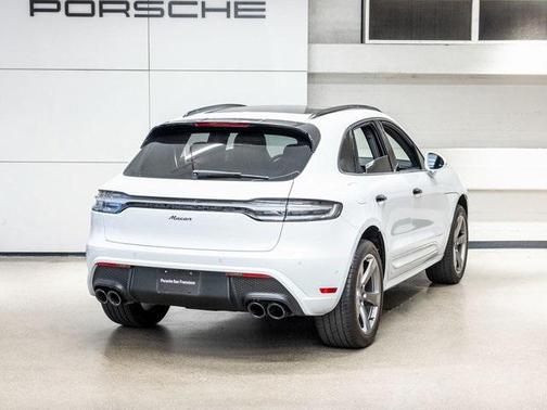 2024 Porsche Macan Base