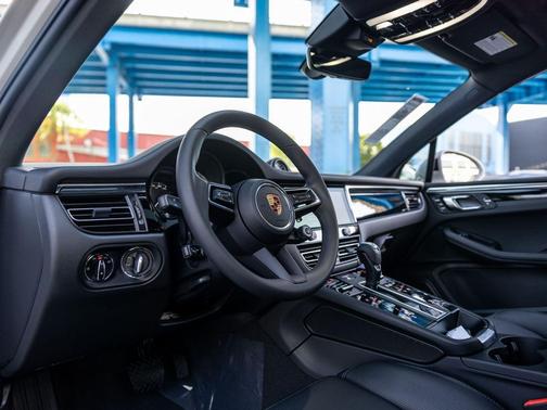 Chalk 2026 Porsche Macan Macan S