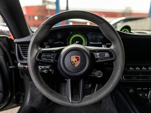 Aventurine Green Metallic 2024 Porsche 911 Carrera 4 GTS