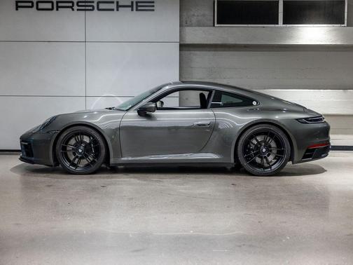 Aventurine Green Metallic 2024 Porsche 911 Carrera 4 GTS
