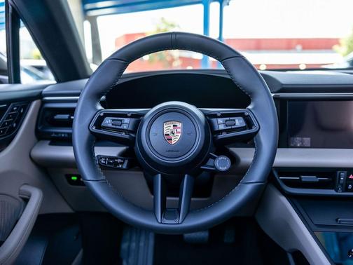 Green Metallic 2026 Porsche Macan Macan Electric