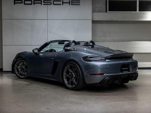 2024 Porsche 718 Spyder RS