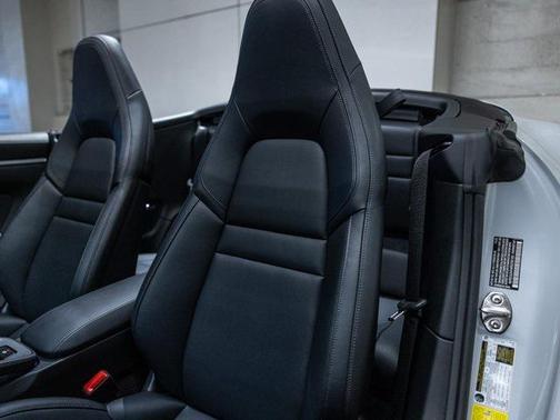 2024 Porsche 911 Carrera