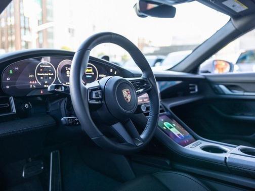 2025 Porsche Taycan