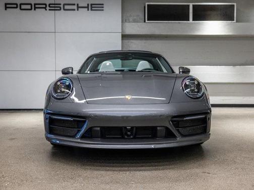 2024 Porsche 911 Targa 4 GTS
