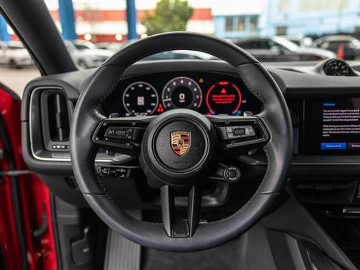 2025 Porsche Cayenne S