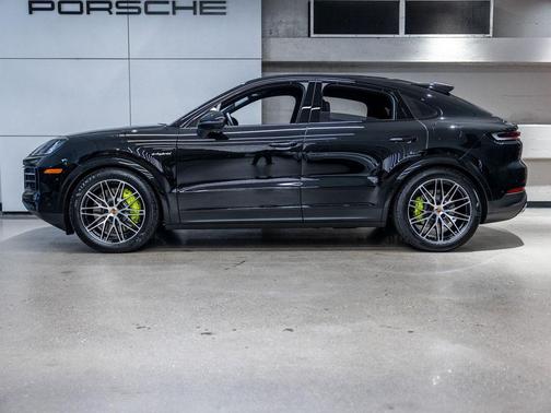 Black Metallic 2026 Porsche Cayenne Cayenne E-Hybrid
