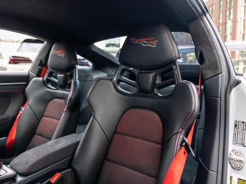 2024 Porsche 911 GT3 RS