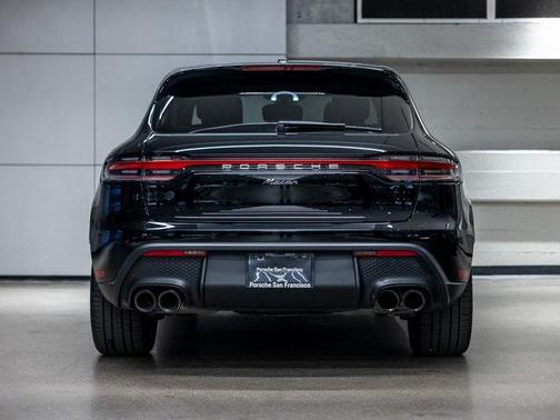 2025 Porsche Macan 